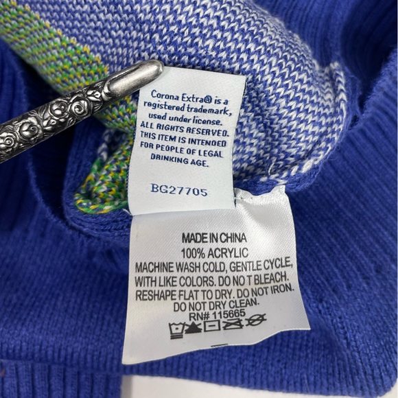 Corona Extra Feliz Navidad Blue Yellow Christmas Holiday Crewneck Sweater Size S - Picture 10 of 10